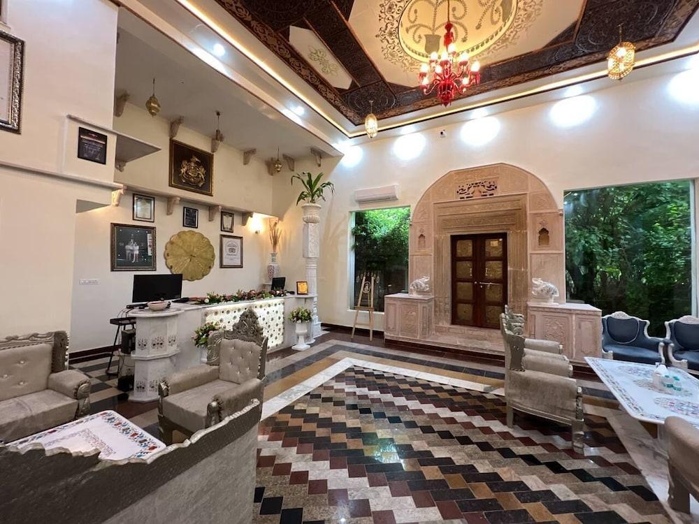 Lohagarh Fort Resort Kukas Zewnętrze zdjęcie