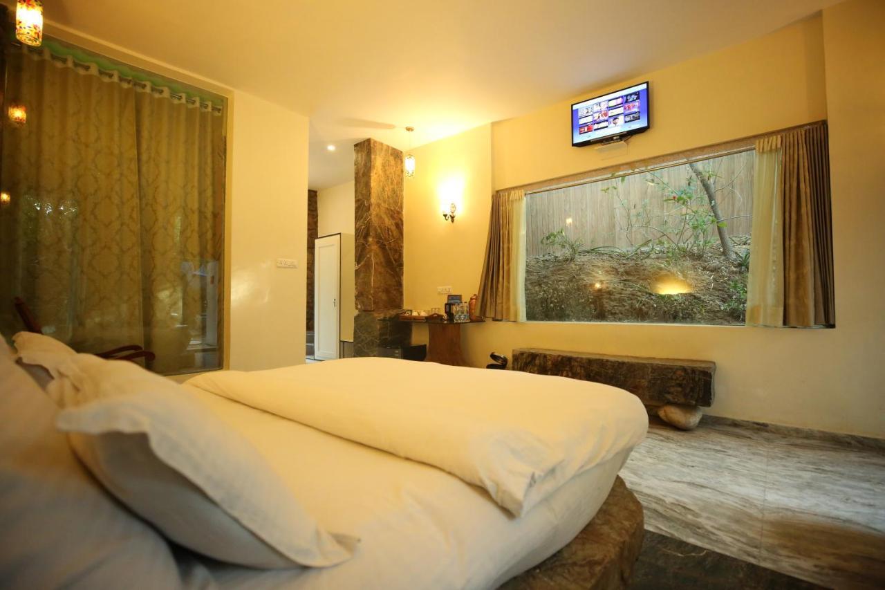 Lohagarh Fort Resort Kukas Zewnętrze zdjęcie