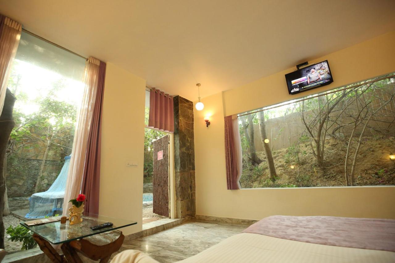 Lohagarh Fort Resort Kukas Zewnętrze zdjęcie